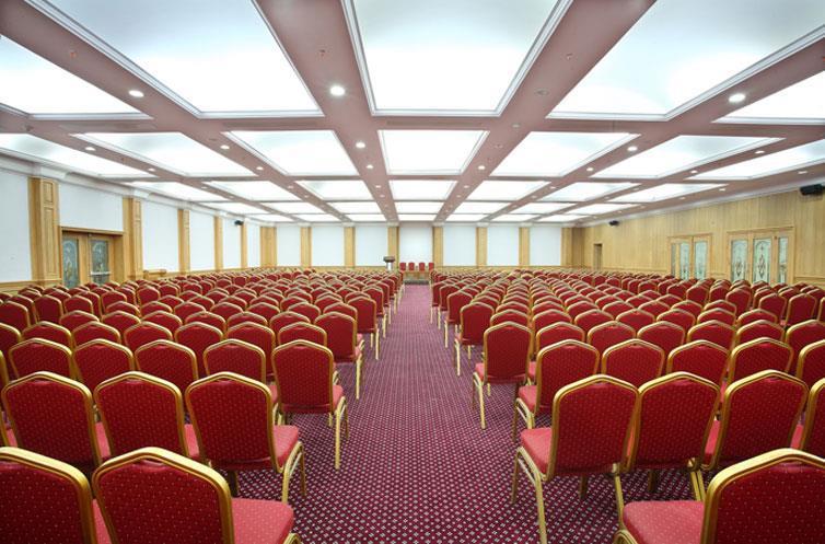 Radisson Blu Kochi Hotel Faciliteiten foto The main conference hall